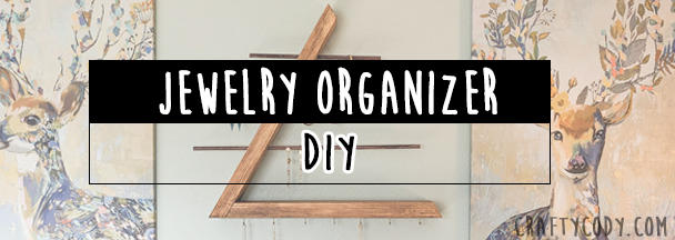 Featured image of post DIY: Jewelry Organizer